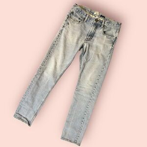 Quiksilver Men’s Light Wash Jeans – Straight Fit – Size 32